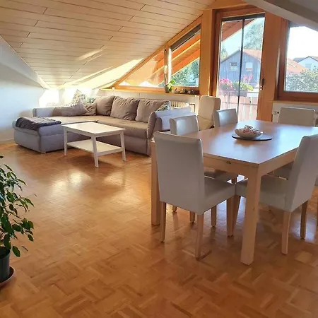 Gemuetliche Wohnung Bei Bad Waldsee Mit Balkon Exterior photo