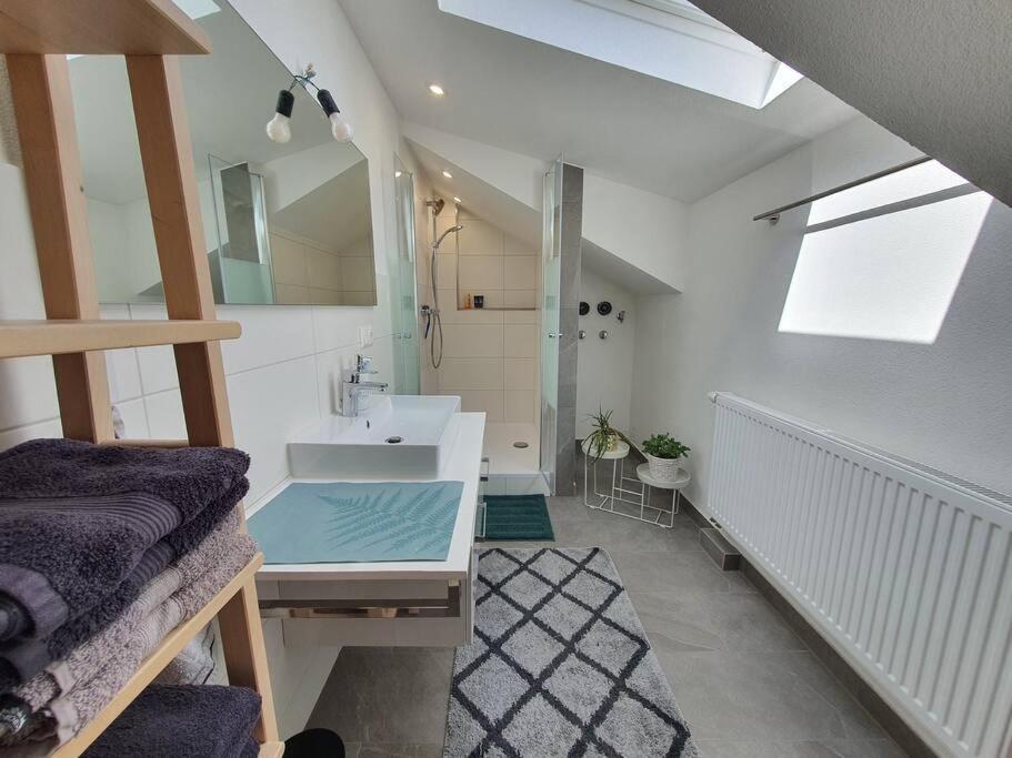 Apartment Gemuetliche Bei Mit Balkon